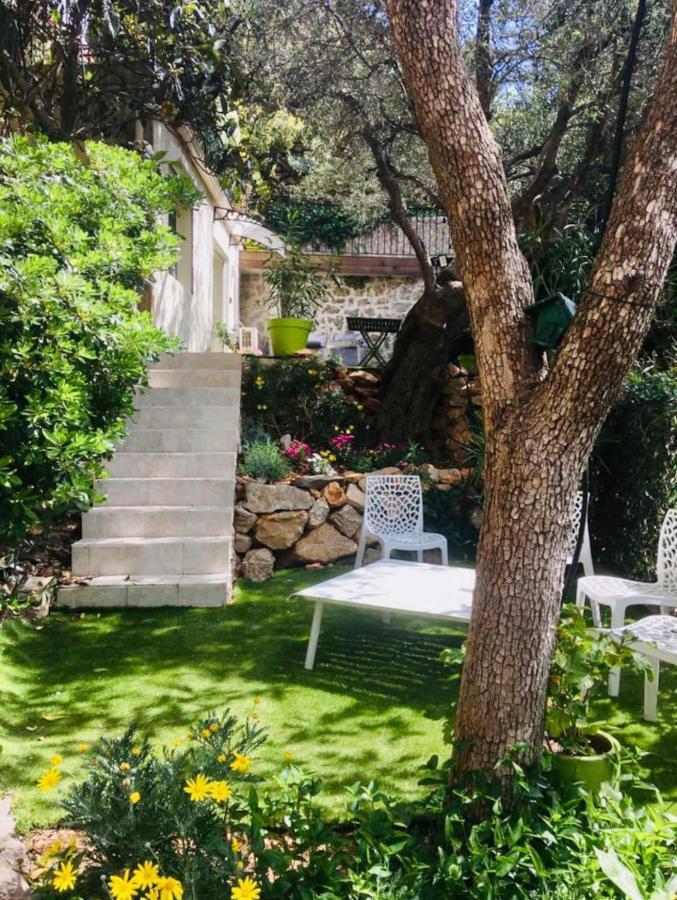 Appartement Lumineux Avec Terrasse Jardin Et Acces Piscine Villefranche-sur-Mer Exterior photo